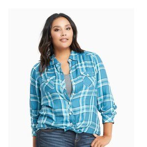 TORRID (NWOT) PLAID CHALLIS CAMP SHIRT